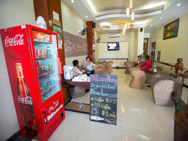 Hang Neak Hotel Phnom Penh Exteriör bild